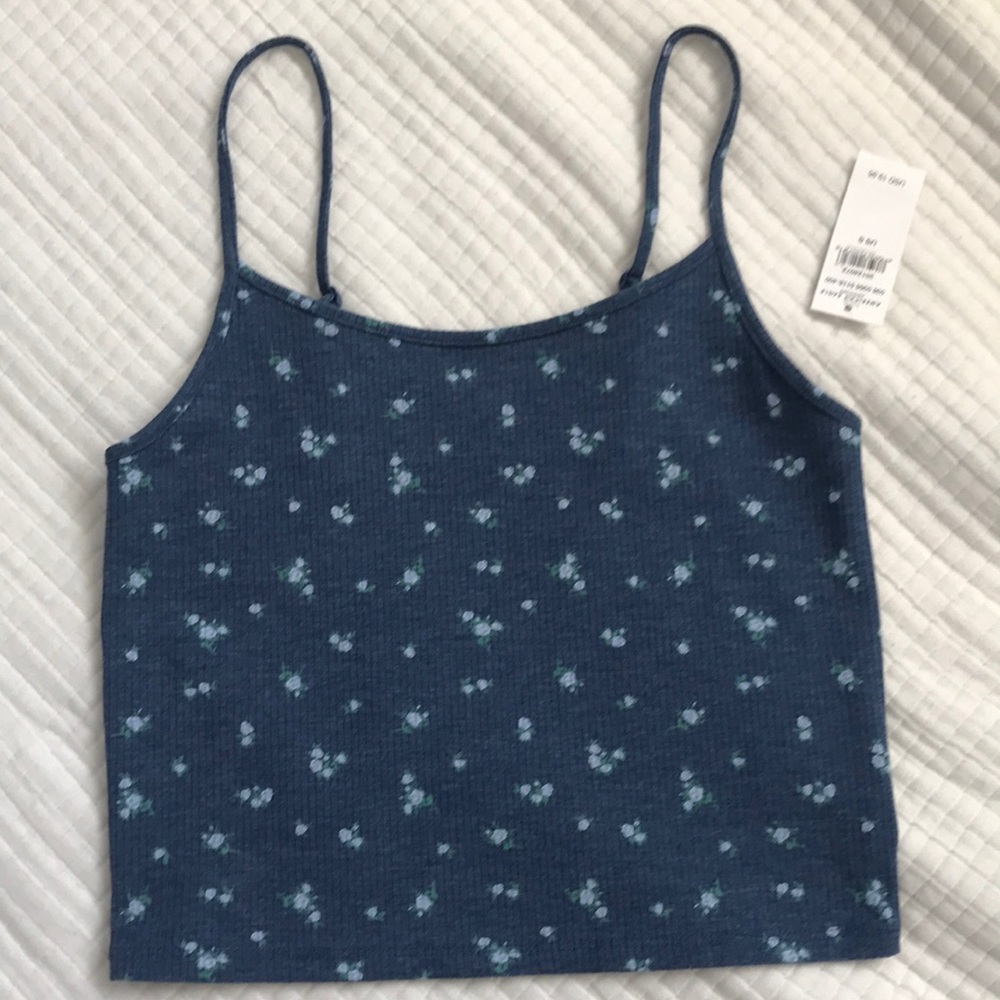 NWT Cropped Tank